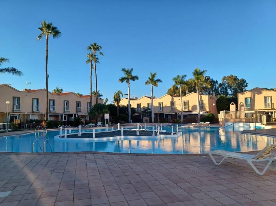 1111 Green Oasis Club San Bartolome Bagian luar foto
